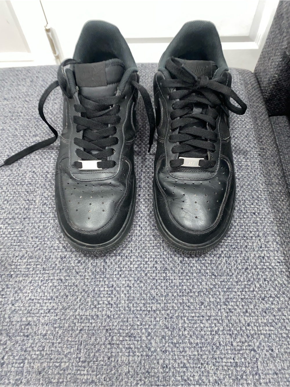 Nike Airforce 1 Black Low-Top Leather Sneaker